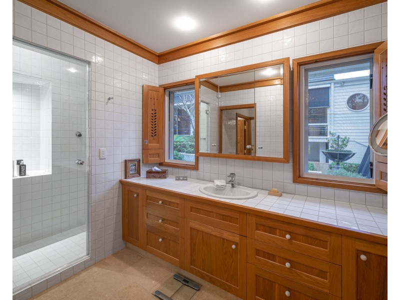 28 Zelita Road, Moggill QLD 4070