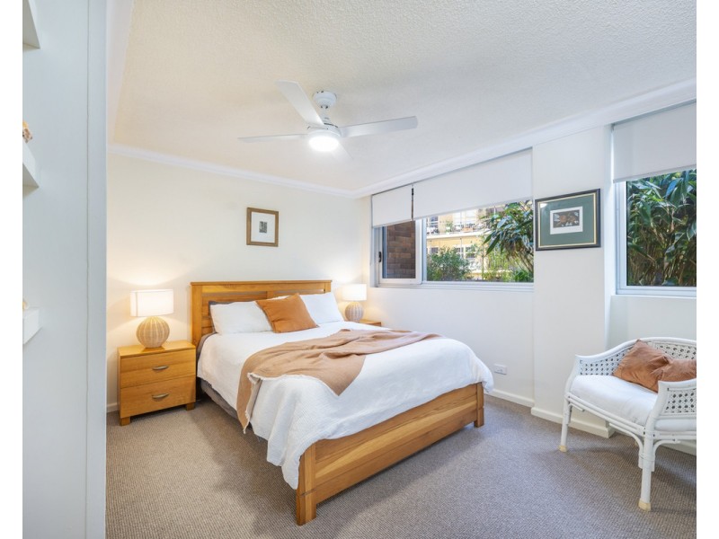3/24 The Esplanade, Burleigh Heads QLD 4220