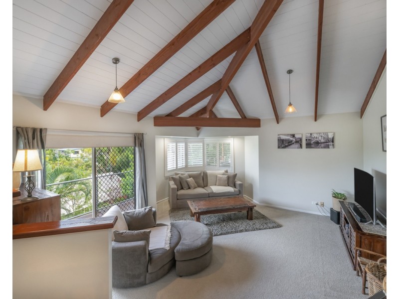 3 Tammin Place, Elanora QLD 4221