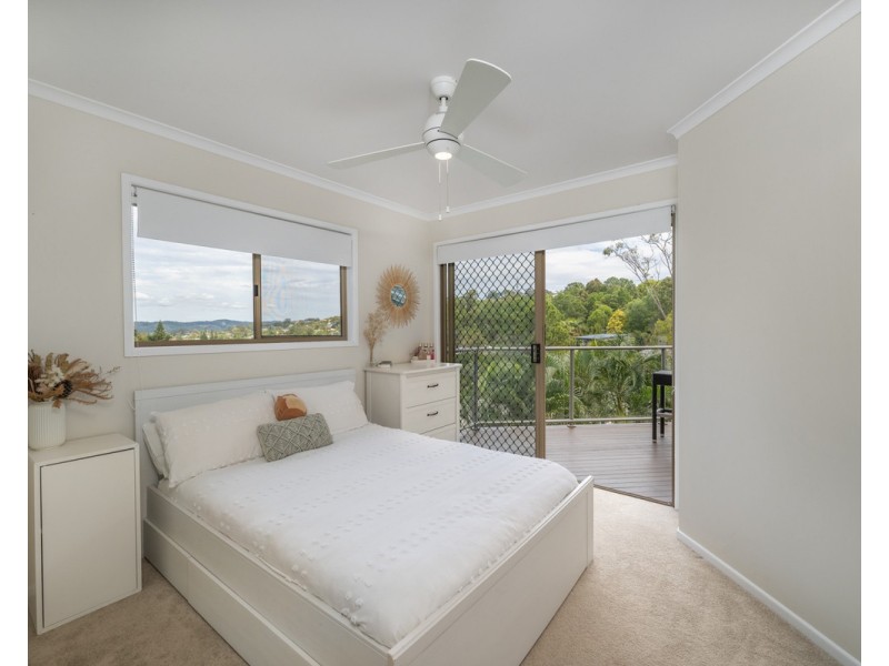 3 Tammin Place, Elanora QLD 4221