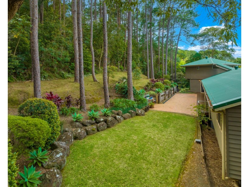 3 Tammin Place, Elanora QLD 4221