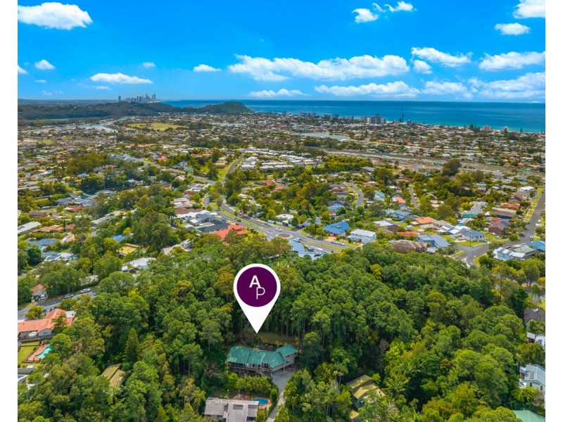 3 Tammin Place, Elanora QLD 4221