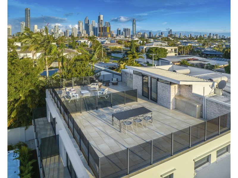 19 Wells Street, Southport QLD 4215