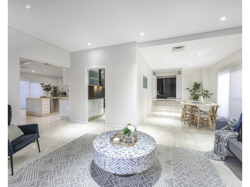 19 Wells Street, Southport QLD 4215
