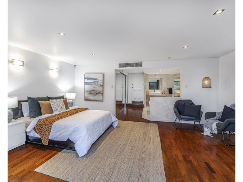 19 Wells Street, Southport QLD 4215