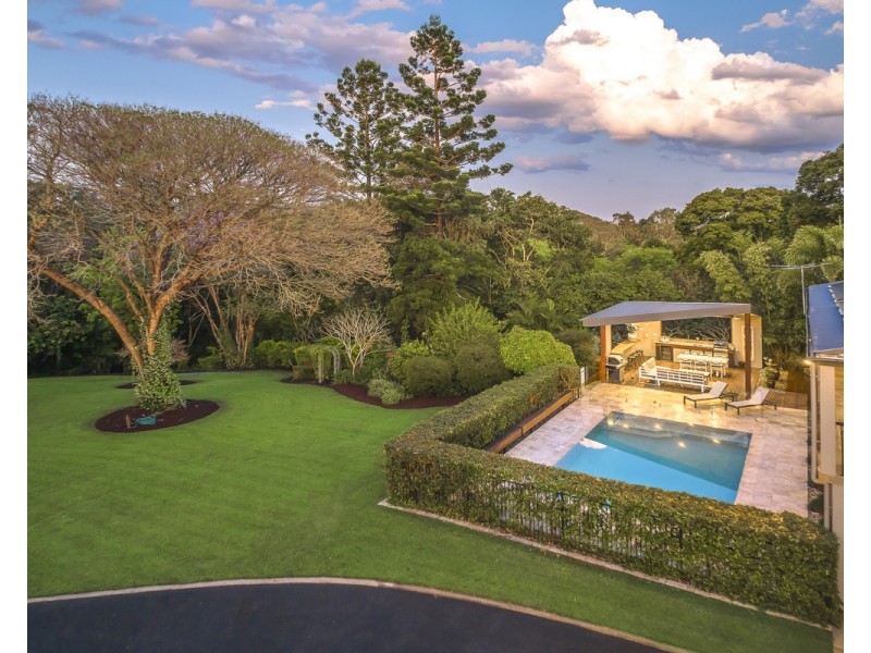 20 Royston Street, Brookfield QLD 4069