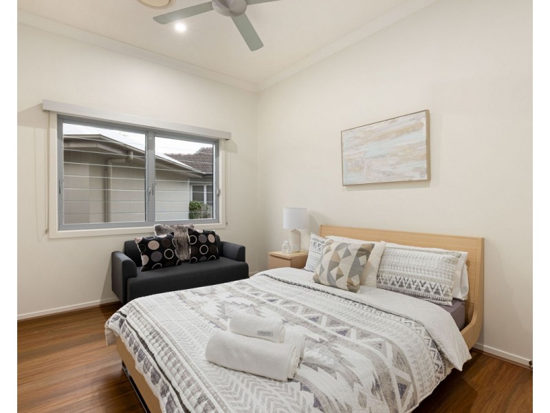 202 Simpsons Road, Bardon QLD 4065