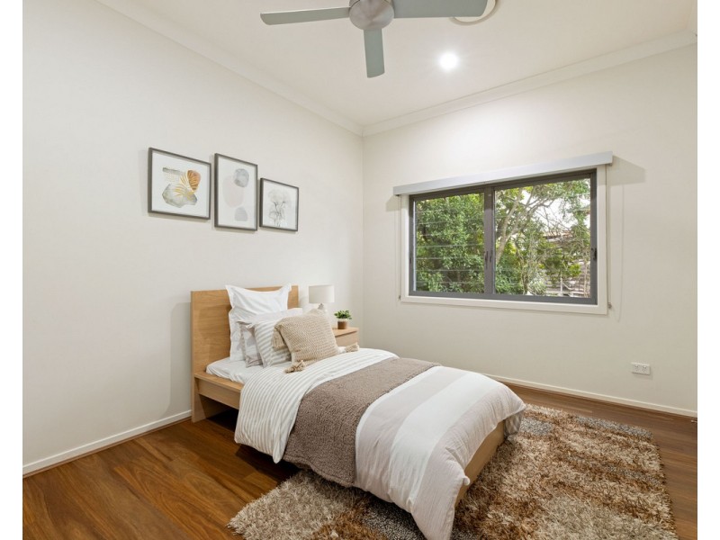 202 Simpsons Road, Bardon QLD 4065