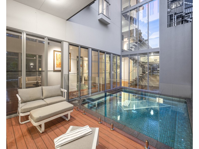 44 Jilba Street, Indooroopilly QLD 4068