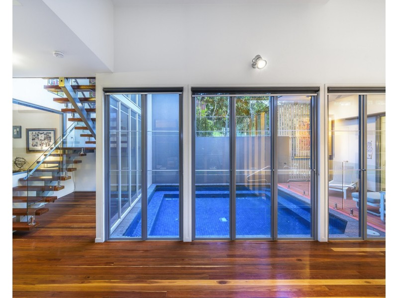 44 Jilba Street, Indooroopilly QLD 4068