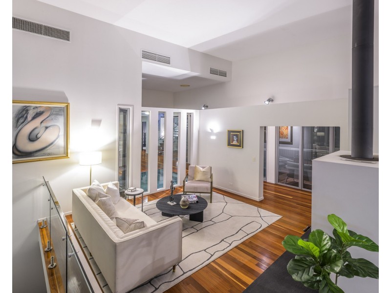 44 Jilba Street, Indooroopilly QLD 4068