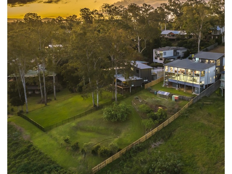 17 Choice Close, Kenmore QLD 4069