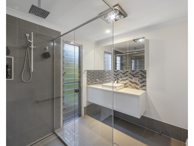 17 Choice Close, Kenmore QLD 4069