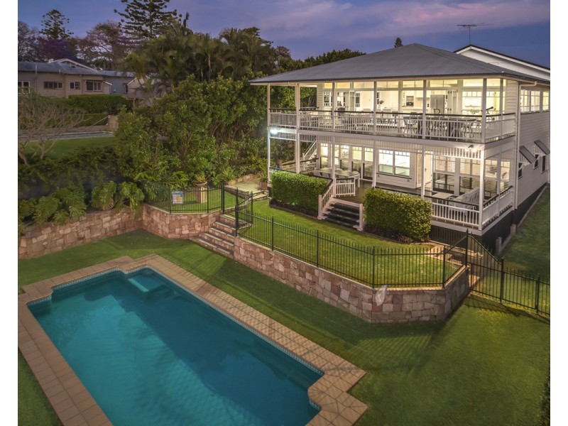 15 Stevens Street, Yeronga QLD 4104