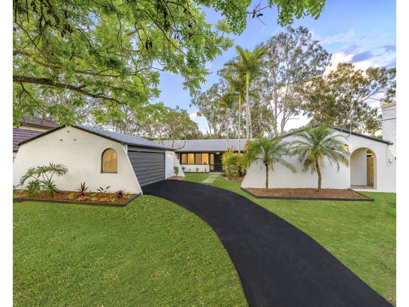 71 Kooringal Drive, Jindalee QLD 4074