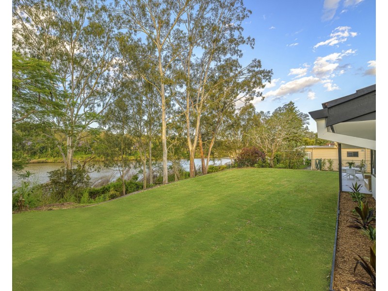 71 Kooringal Drive, Jindalee QLD 4074