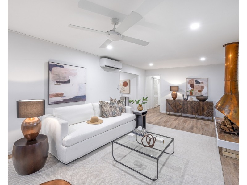 71 Kooringal Drive, Jindalee QLD 4074