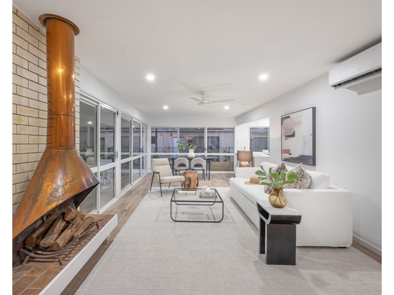 71 Kooringal Drive, Jindalee QLD 4074