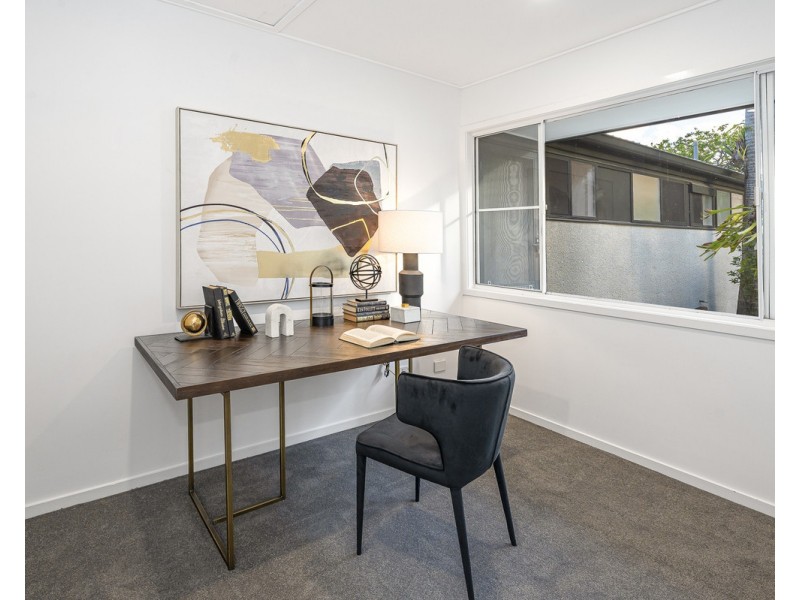 71 Kooringal Drive, Jindalee QLD 4074