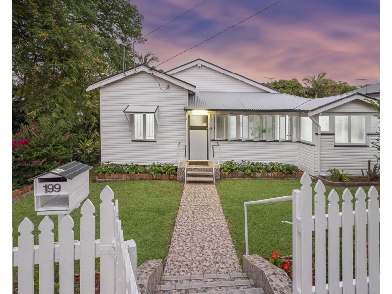 199 Arthur Terrace, Bardon QLD 4065