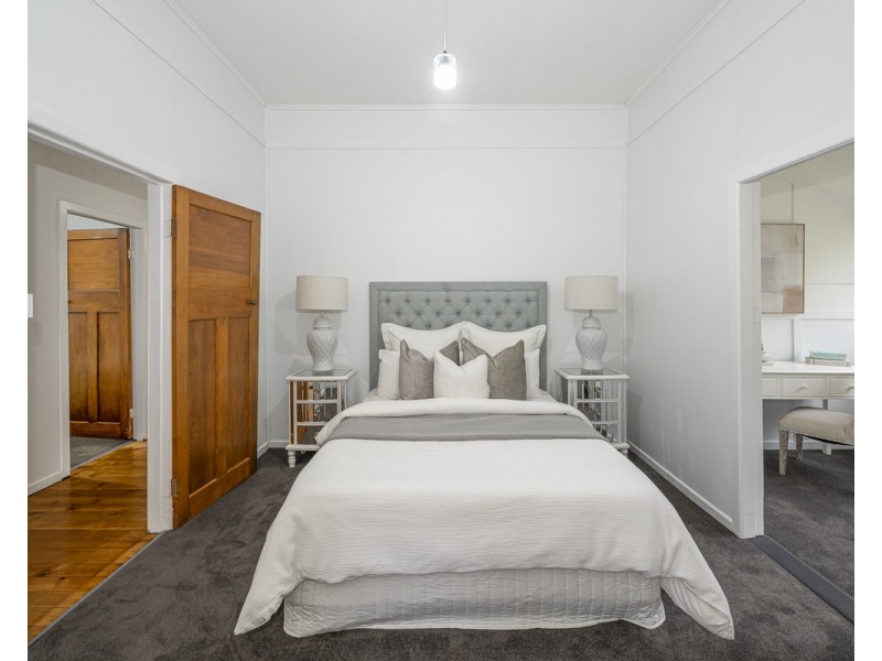 199 Arthur Terrace, Bardon QLD 4065
