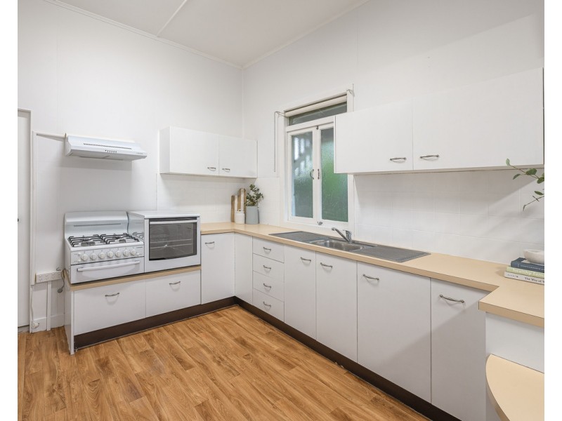 199 Arthur Terrace, Bardon QLD 4065