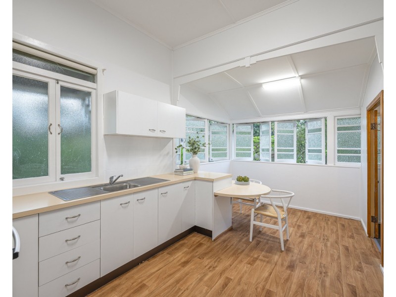 199 Arthur Terrace, Bardon QLD 4065