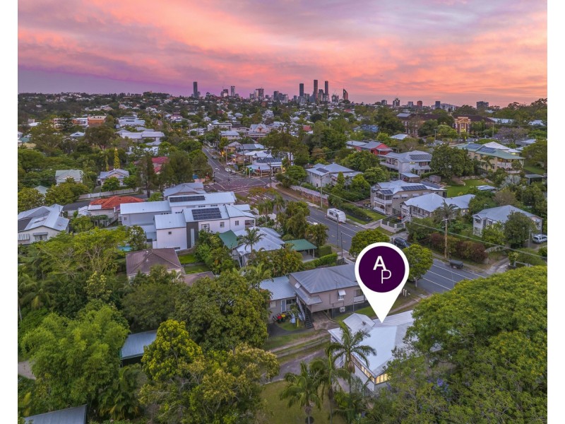 199 Arthur Terrace, Bardon QLD 4065