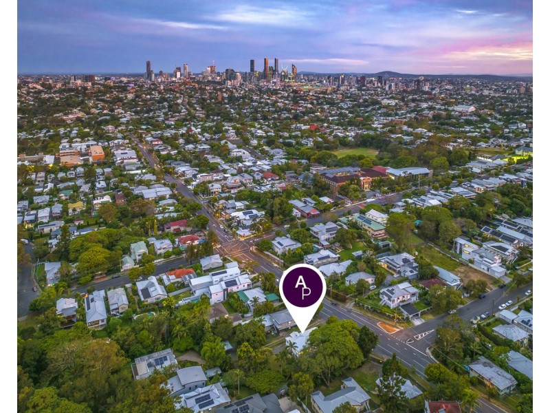 199 Arthur Terrace, Bardon QLD 4065