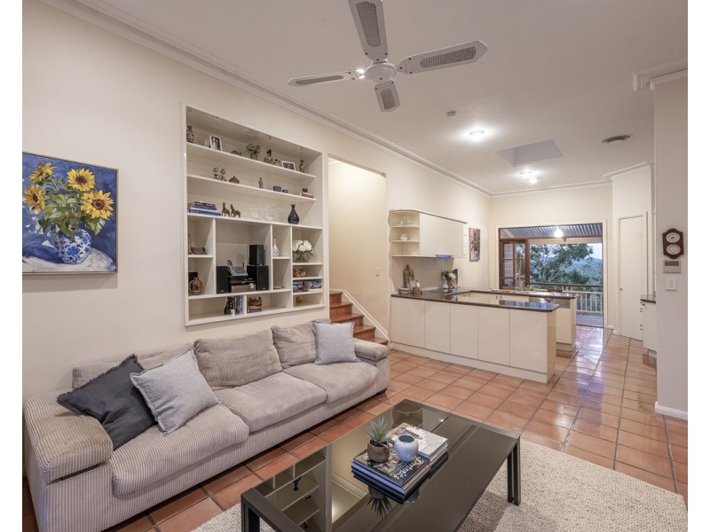 518 Haven Road, Upper Brookfield QLD 4069