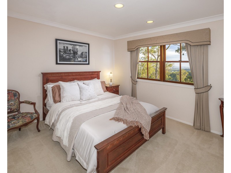 518 Haven Road, Upper Brookfield QLD 4069