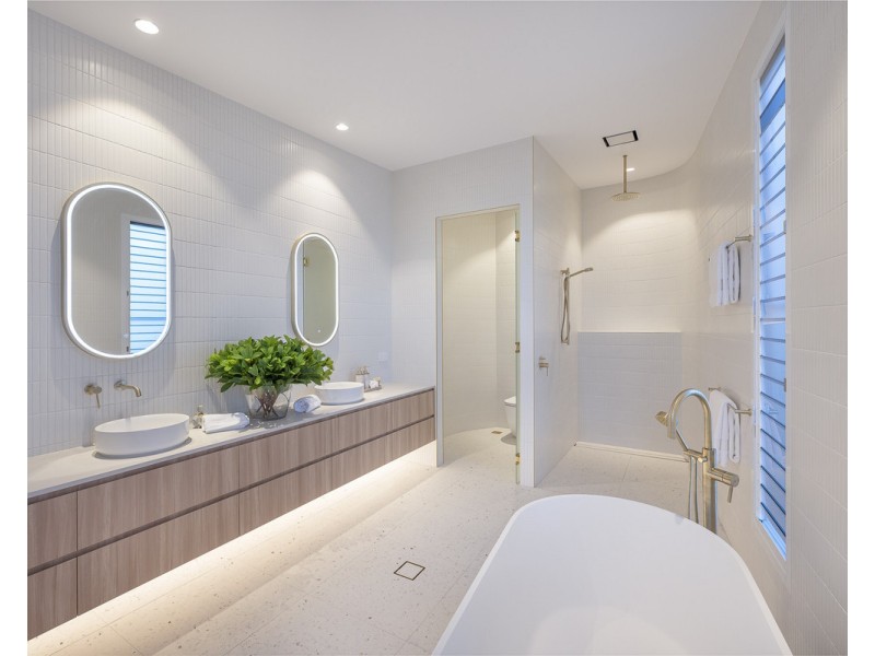 29 Couldrey Street, Bardon QLD 4065