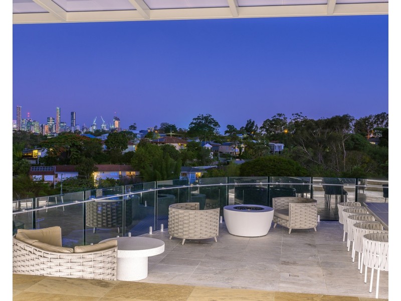 29 Couldrey Street, Bardon QLD 4065