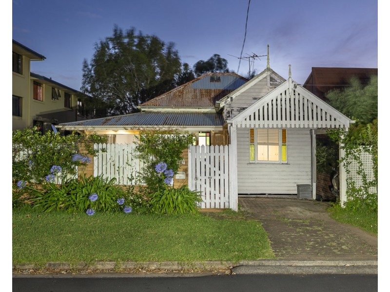 64 Elizabeth Street, Toowong QLD 4066