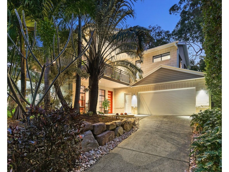 24 Warner Court, Fig Tree Pocket QLD 4069