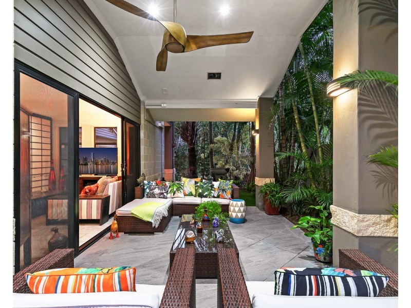 24 Warner Court, Fig Tree Pocket QLD 4069