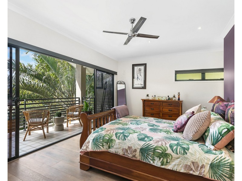 24 Warner Court, Fig Tree Pocket QLD 4069