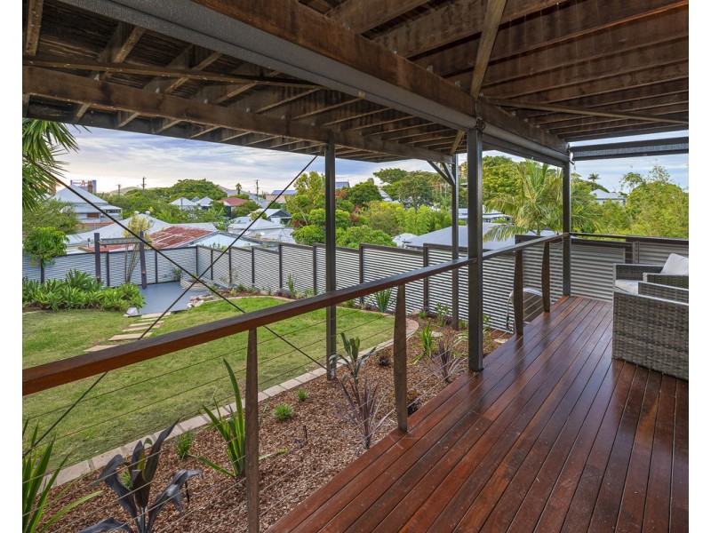 2 Harriet Street, Red Hill QLD 4059