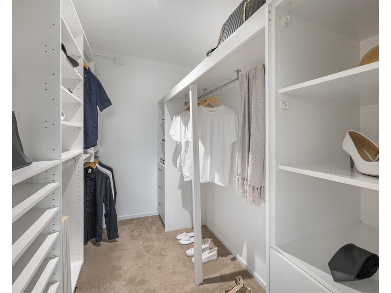 2 Harriet Street, Red Hill QLD 4059
