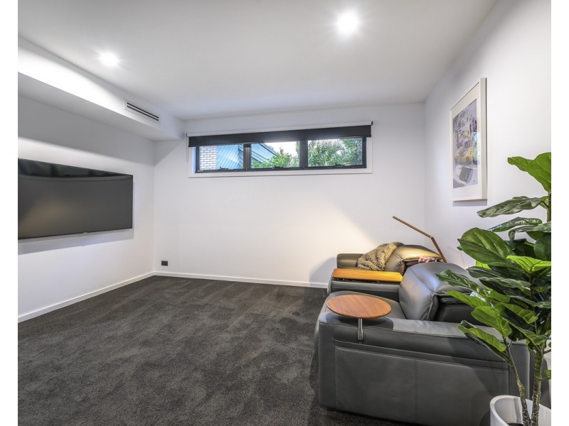 3 Donatello Street, Fig Tree Pocket QLD 4069