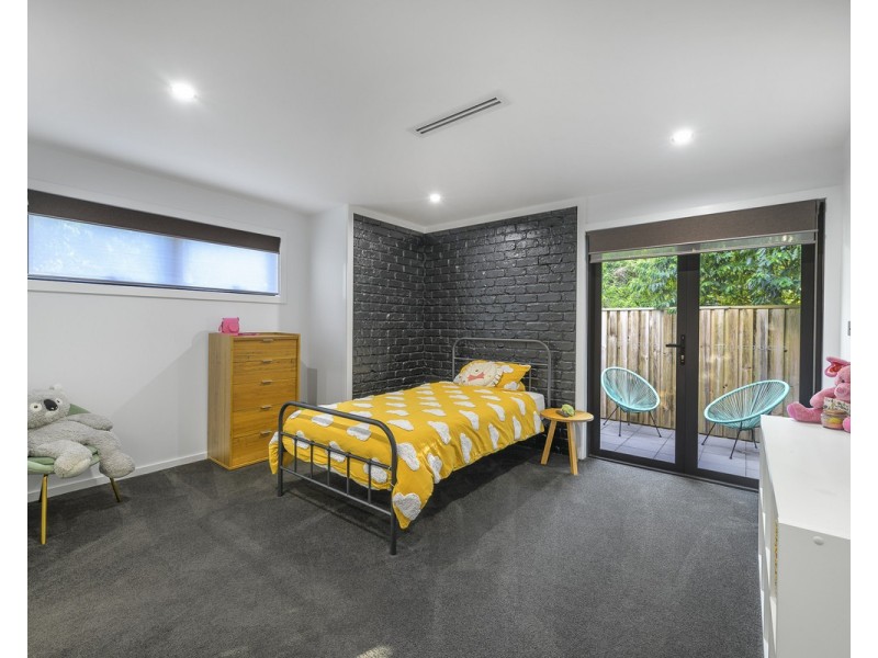 3 Donatello Street, Fig Tree Pocket QLD 4069