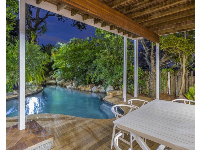 67 Lockerbie Street, Kangaroo Point QLD 4169