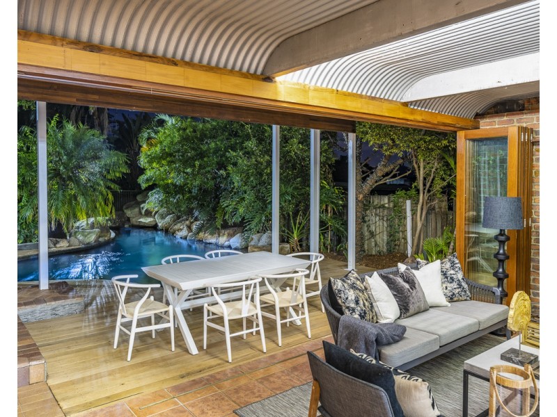 67 Lockerbie Street, Kangaroo Point QLD 4169