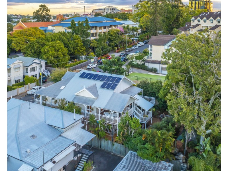 67 Lockerbie Street, Kangaroo Point QLD 4169