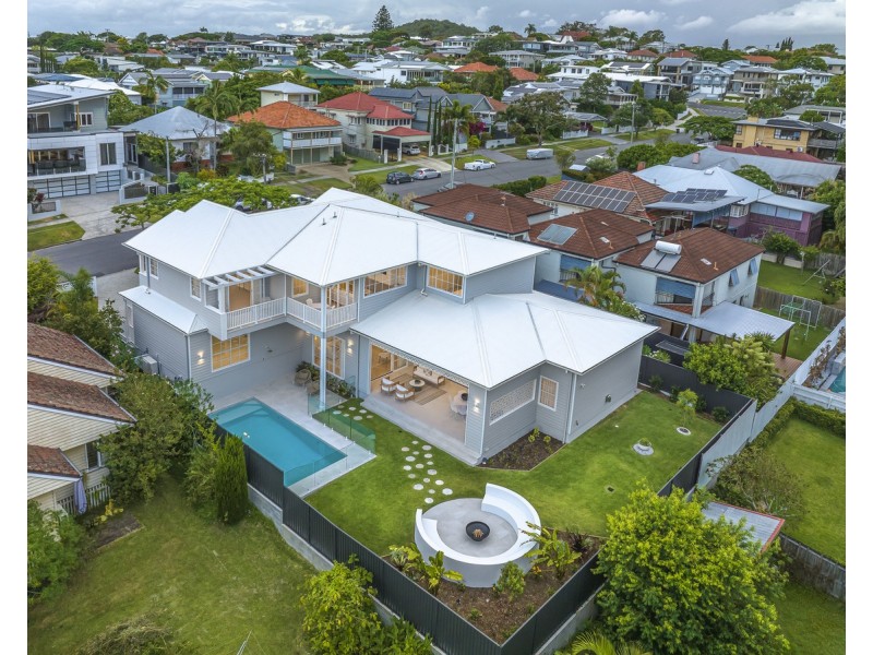 11 Hartley Street, Camp Hill QLD 4152