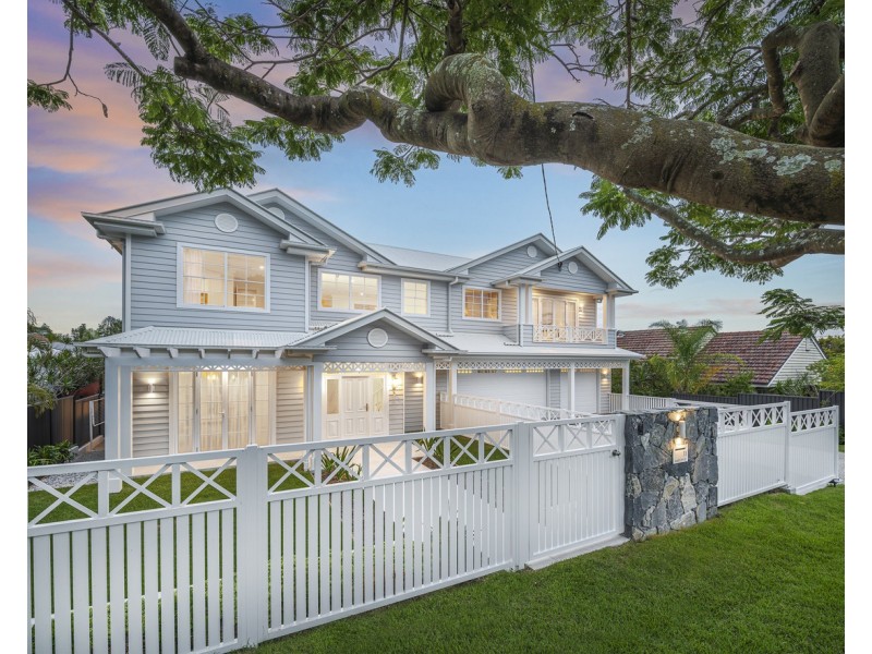 11 Hartley Street, Camp Hill QLD 4152