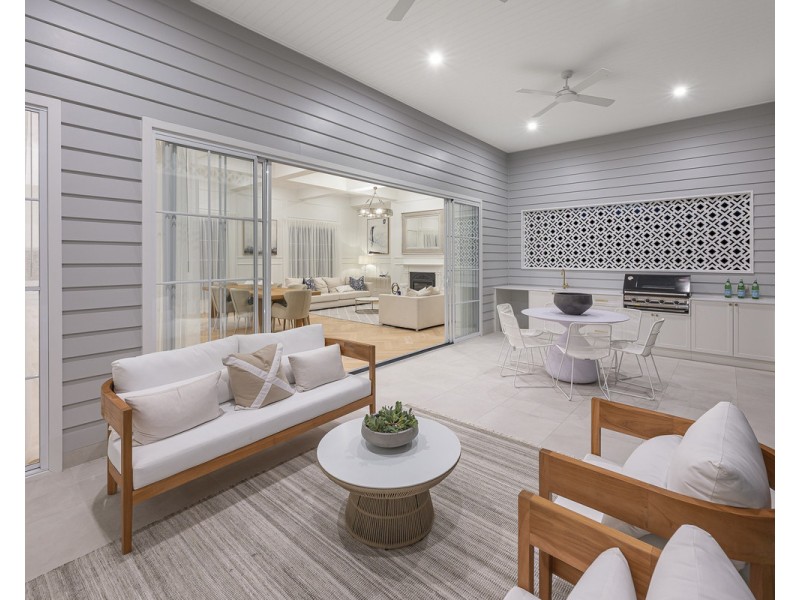 11 Hartley Street, Camp Hill QLD 4152