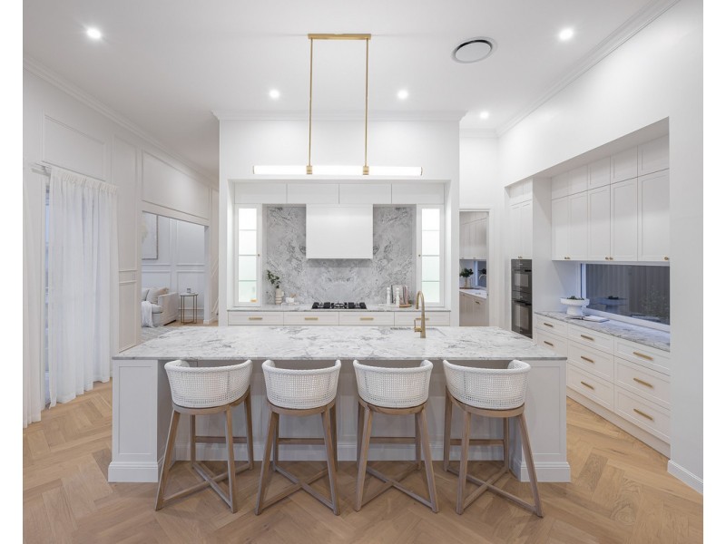 11 Hartley Street, Camp Hill QLD 4152