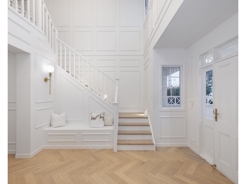 11 Hartley Street, Camp Hill QLD 4152