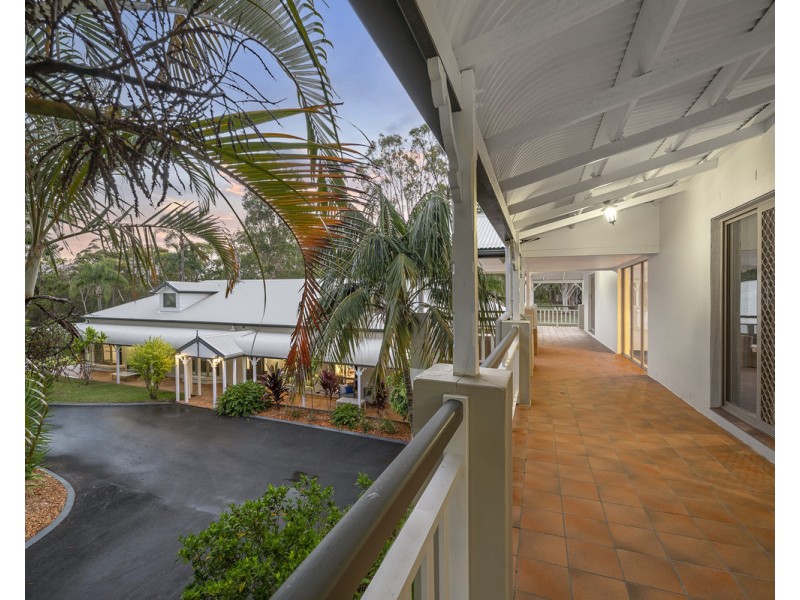 300 Teviot Road, Carbrook QLD 4130